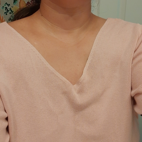 Talbots •Sz 1X• Pink Knit Short Sleeve V-neck Top - Picture 2 of 7